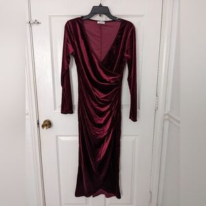 Luxurious Velvet Long Sleeve Dress in Deep Red